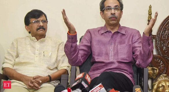 Uddhav hails Raut, slams Nadda over remarks on family-run parties; says BJP seeking dictatorship
