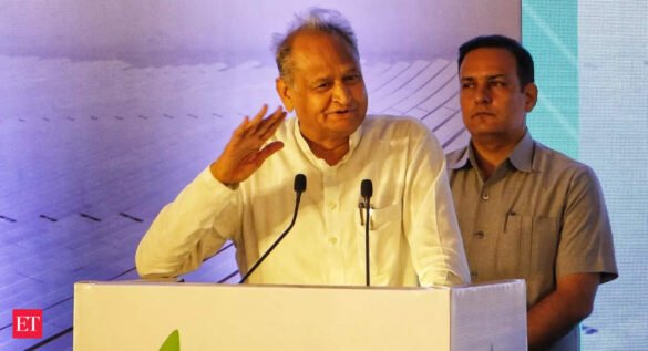 Hate has spread in name of caste, religion; if unchecked, country can go towards civil war, says Gehlot