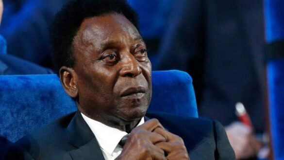 Pele moved to END-of-LIFE care in Brazil hospital, Kylian Mbappe and fans pray for Brazil legend