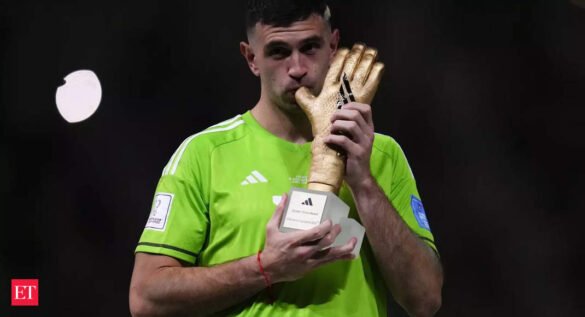 FIFA World Cup: Emiliano Martinez clinches Golden Glove for best goalkeeper