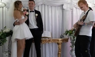 Ed Sheeran Surprises Newlyweds with Magical Wedding Serenade