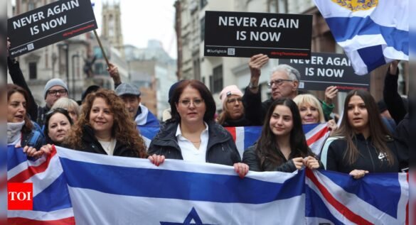 Former British PM Boris Johnson joins march against antisemitism in London