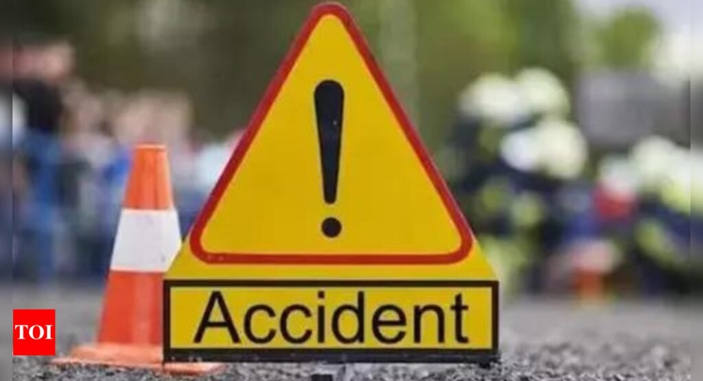 Man, daughter killed in Uttar Pradesh as truck hits tractor in thick fog