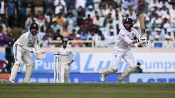 India vs England Live Score Updates, 4th Test Day 3: ENG 88/3, Crawley nears fifty, Ashwin picks three wickets