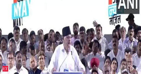 “EC to become independent after INDIA forms govt”: Farooq Abdullah’s swipe at BJP