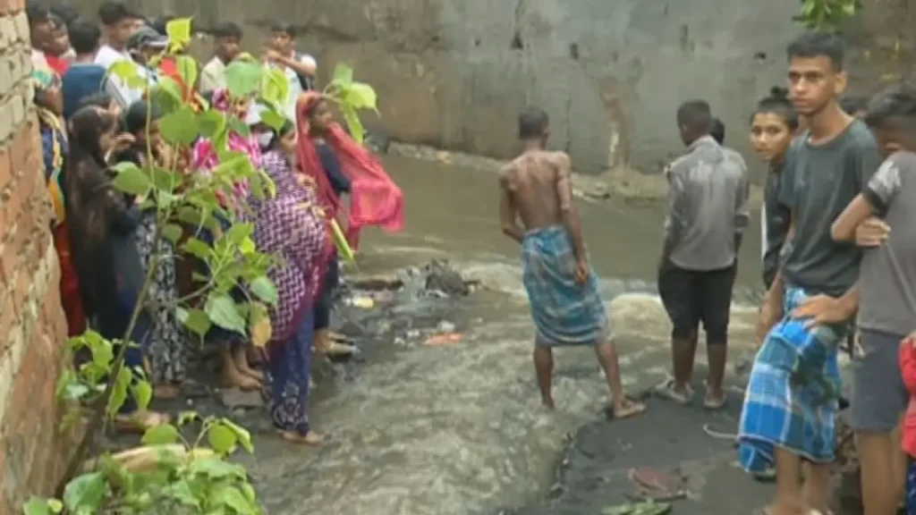 Bhubaneswar open drain mishap: Axe falls on BMC’s assistant engineer 