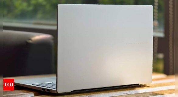 Asus Vivobook S 15 Copilot+ PC review: Powerful, efficient, and smart