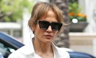 Jennifer Lopez Files for Divorce, Seeks Name Change Back to Lopez