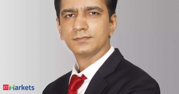 Higher interest rate regime to benefit banking stocks, says Santosh Pandey of Nuvama