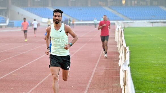 Gulveer clocks record time in 5000m, qualifies for Worlds