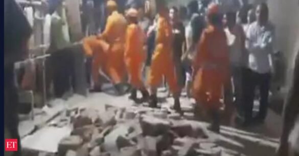 Delhi’s Mustafabad wakes to horror as building collapse claims 4 lives, rescue ops underway