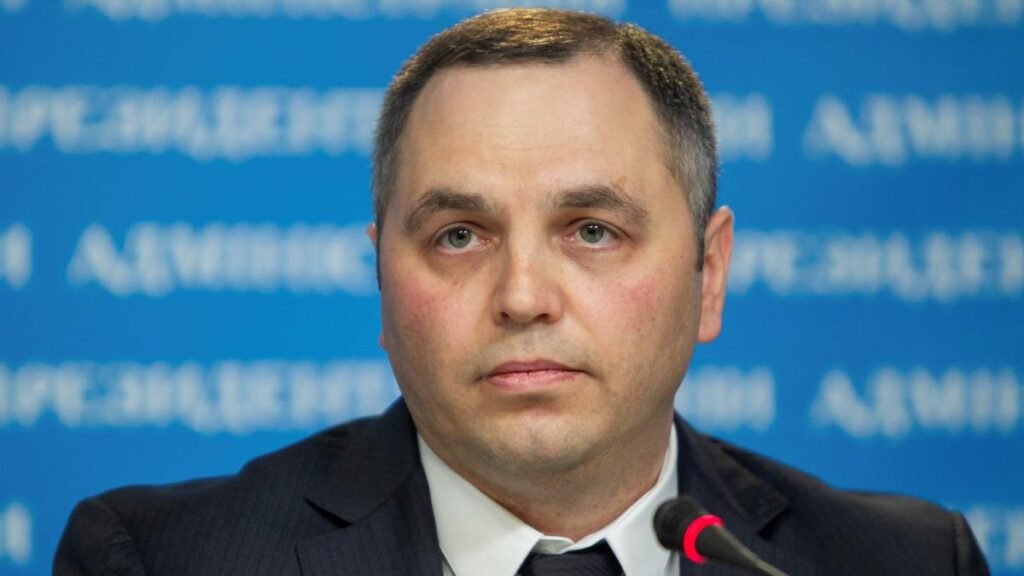 Adviser to Ukrainian ex-President Viktor Yanukovych has been shot dead in Spain